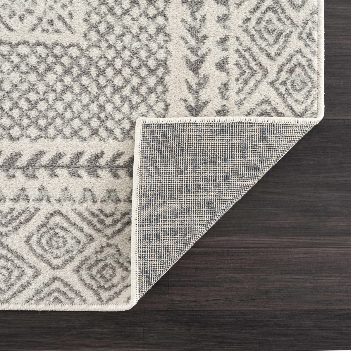 Hauteloom MARASH KMRSH4611 Gray Machine Made Polypropylene Rug