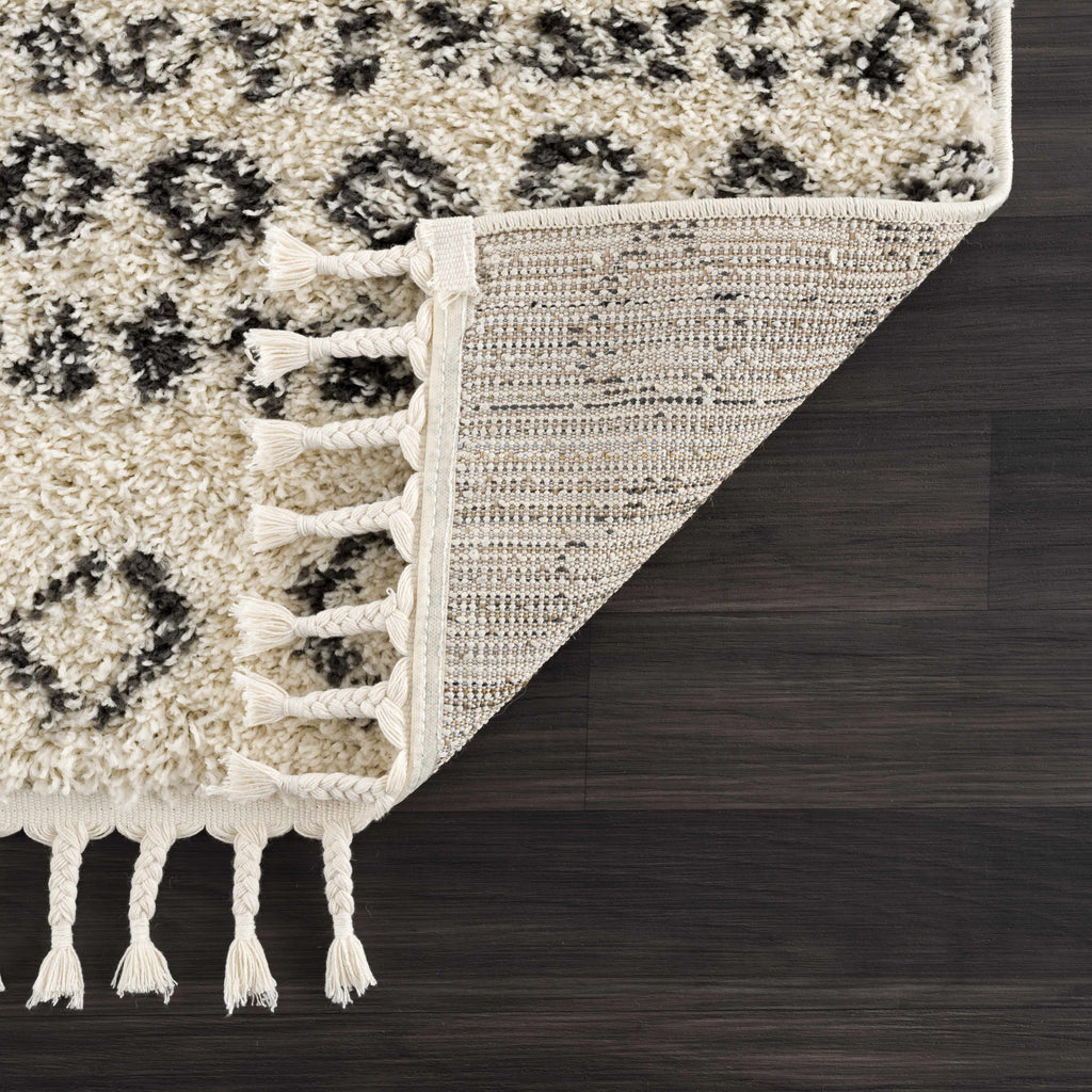 Hauteloom Duncans DNCNS Beige Machine Made Polypropylene Rug