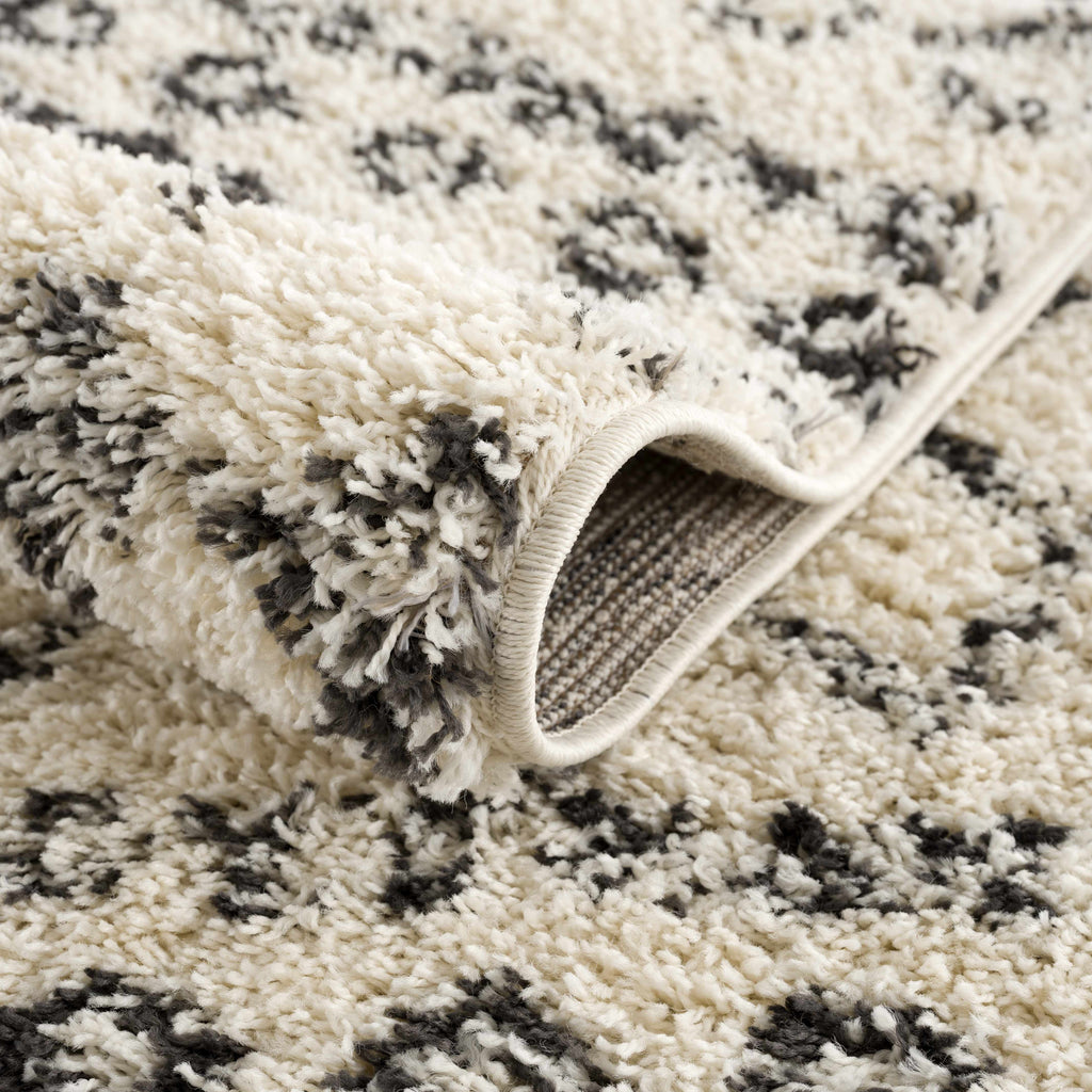 Hauteloom Duncans DNCNS Beige Machine Made Polypropylene Rug