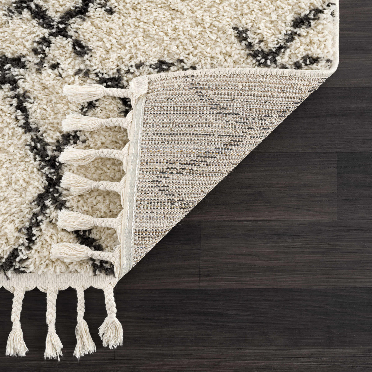 Hauteloom Emlenton EML Charcoal Machine Made Polypropylene Rug