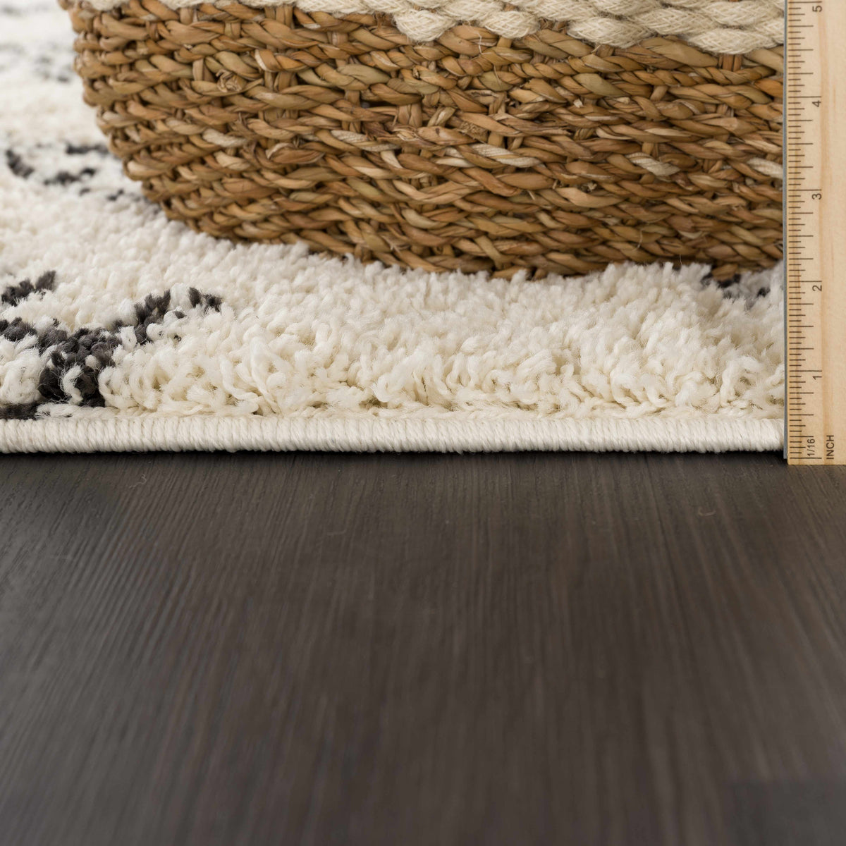 Hauteloom Emlenton EML Charcoal Machine Made Polypropylene Rug