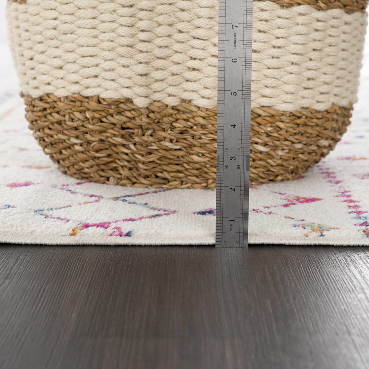 Hauteloom MARASH KMRSH4600 Purple Machine Made Polypropylene Rug