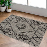 Hauteloom Marwood MARW Black Machine Made Polypropylene Rug
