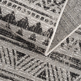 Hauteloom Catrine CATRI Black Machine Made Polypropylene Rug