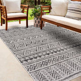 Hauteloom Catrine CATRI Black Machine Made Polypropylene Rug