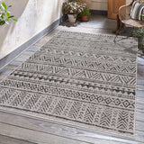 Hauteloom Catrine CATRI Black Machine Made Polypropylene Rug