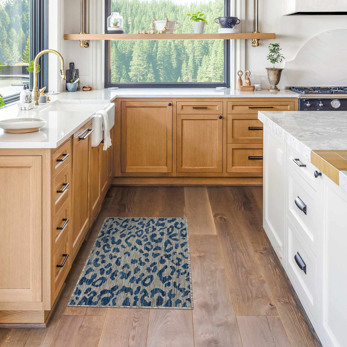Hauteloom Skipsea SKIPS Navy Machine Made Polypropylene Rug