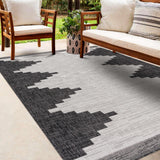 Hauteloom Djugun DJU Black Machine Made Polypropylene Rug