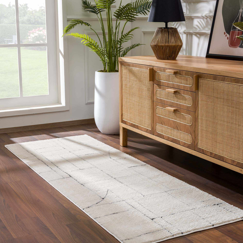 Hauteloom Keats SFEBKEATSA1 Beige Machine Made Polyester Rug