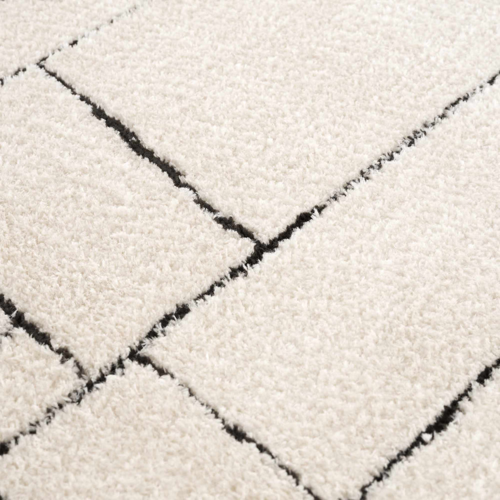 Hauteloom Keats SFEBKEATSA1 Beige Machine Made Polyester Rug