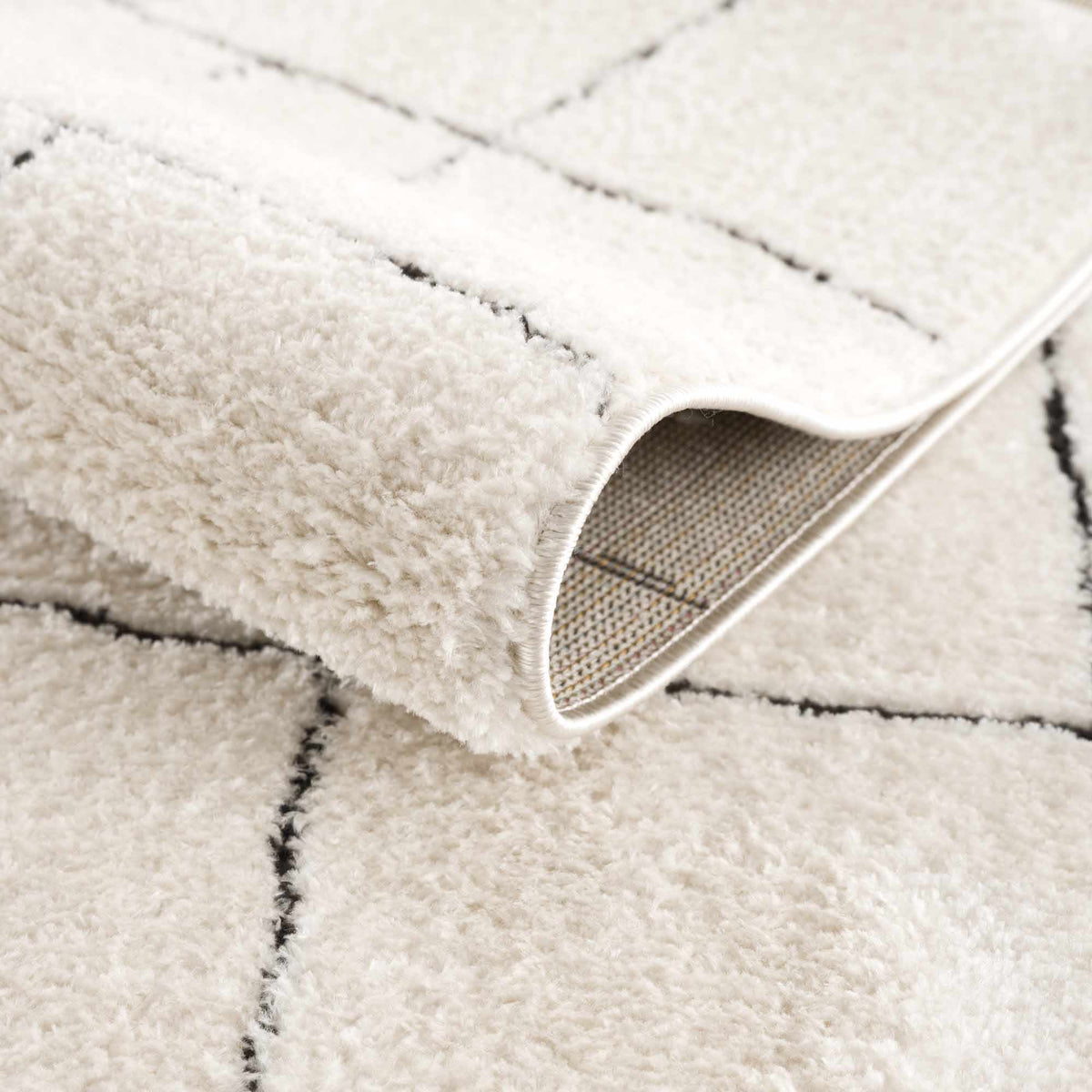Hauteloom Limited Edition SFEBKEANUA1 Beige Machine Made Polyester Rug