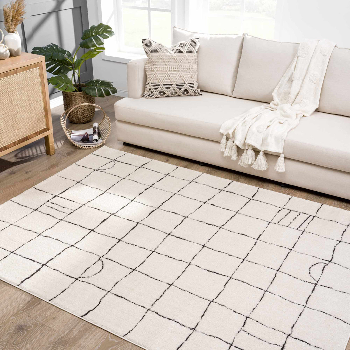 Hauteloom Limited Edition SFEBKEANUA1 Beige Machine Made Polyester Rug
