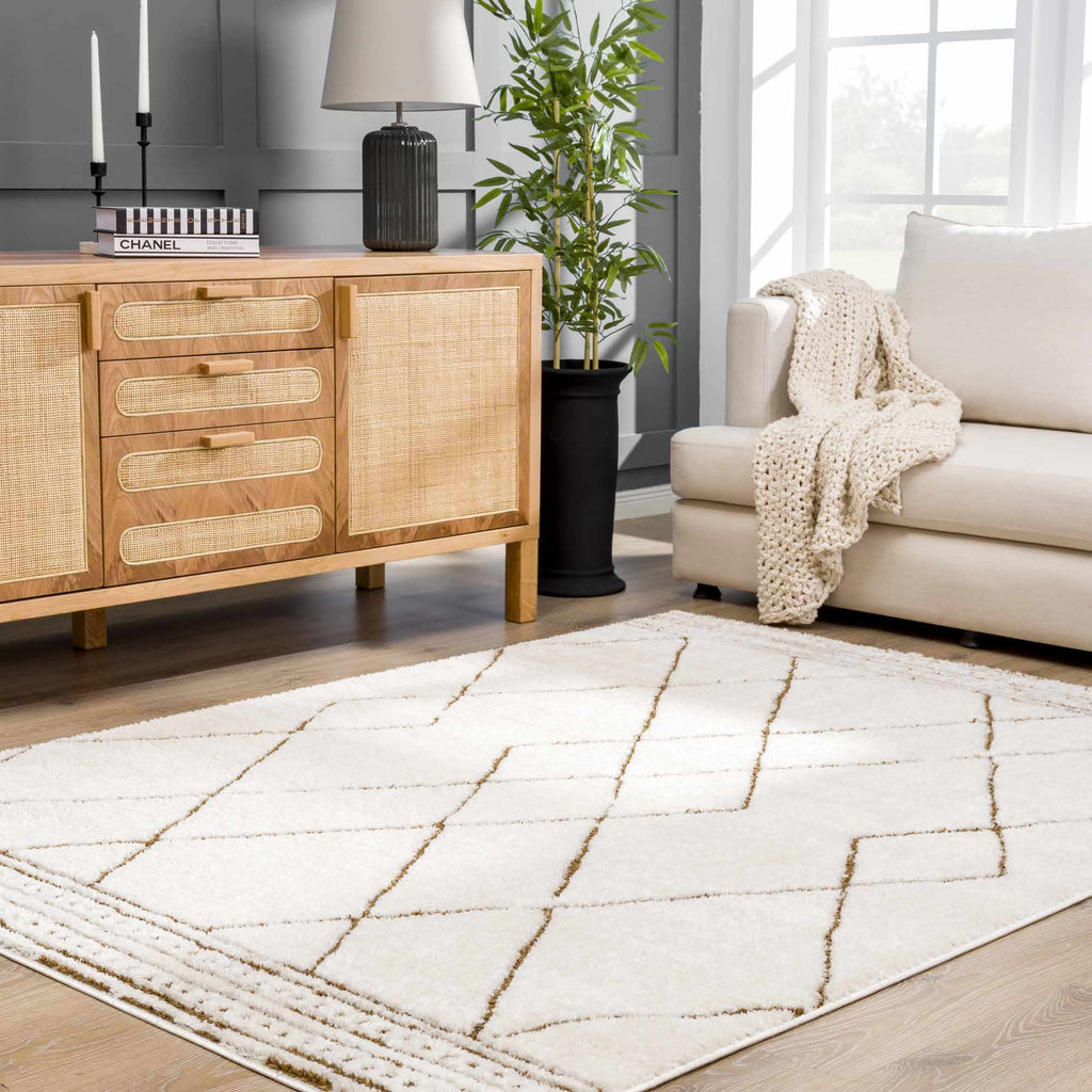 Hauteloom Keone SFEBKEONEA2 Beige Machine Made Polyester Rug
