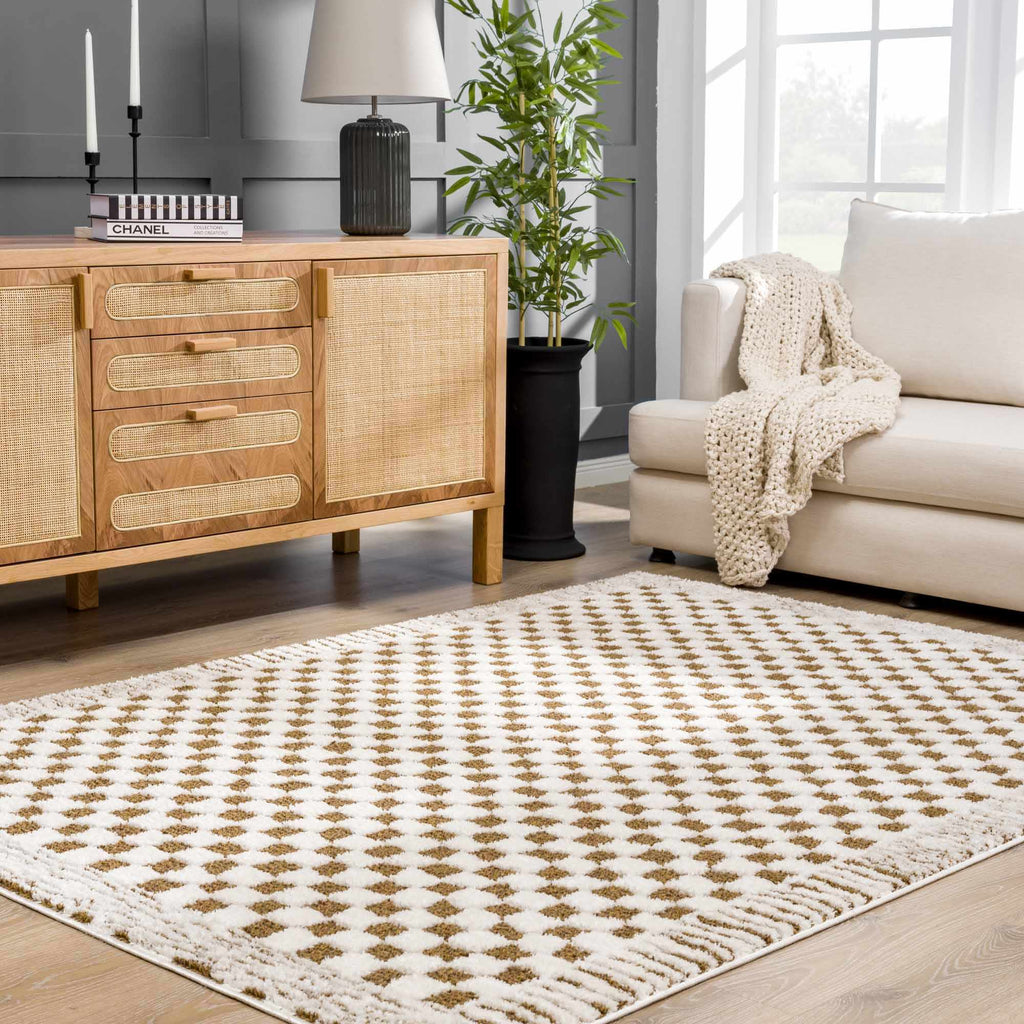 Hauteloom Leryn SFEBLERYNA2 Beige Machine Made Polyester Rug