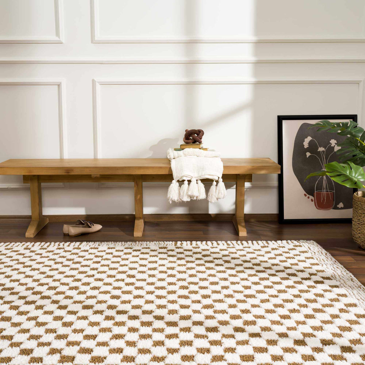 Hauteloom Leryn SFEBLERYNA2 Beige Machine Made Polyester Rug