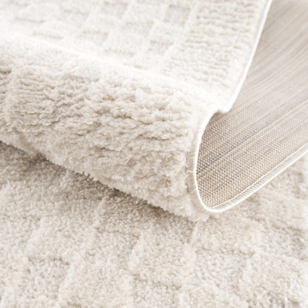 Hauteloom Leryn SFEBLERYNA3 Beige Machine Made Polyester Rug