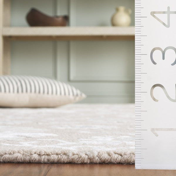 safavieh clearance glamour glm610b beige rug
