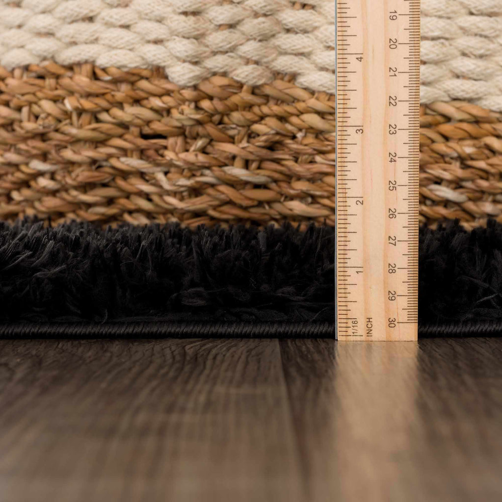Hauteloom Faina HHAJFAINAA2 Black Machine Made Polyester Rug