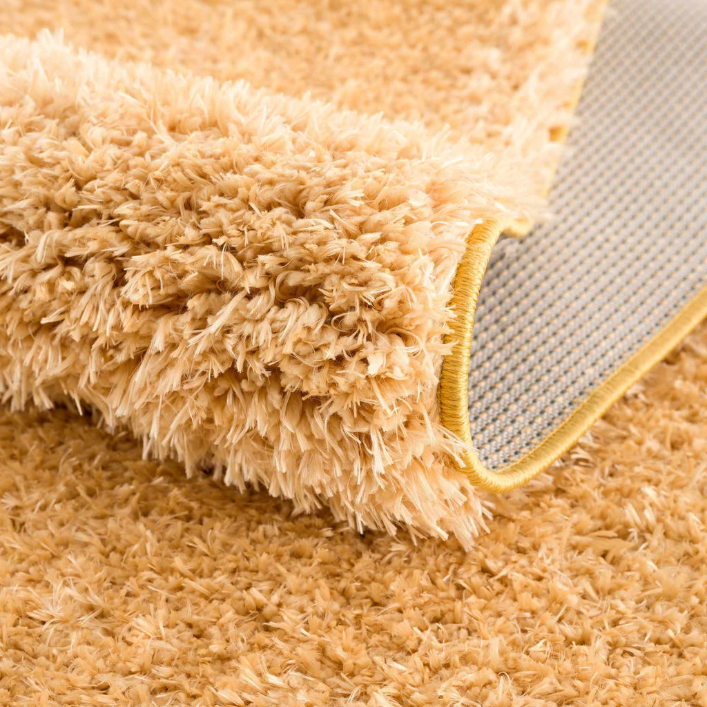 Hauteloom Faina HHAJFAINAA6 Gold Machine Made Polyester Rug