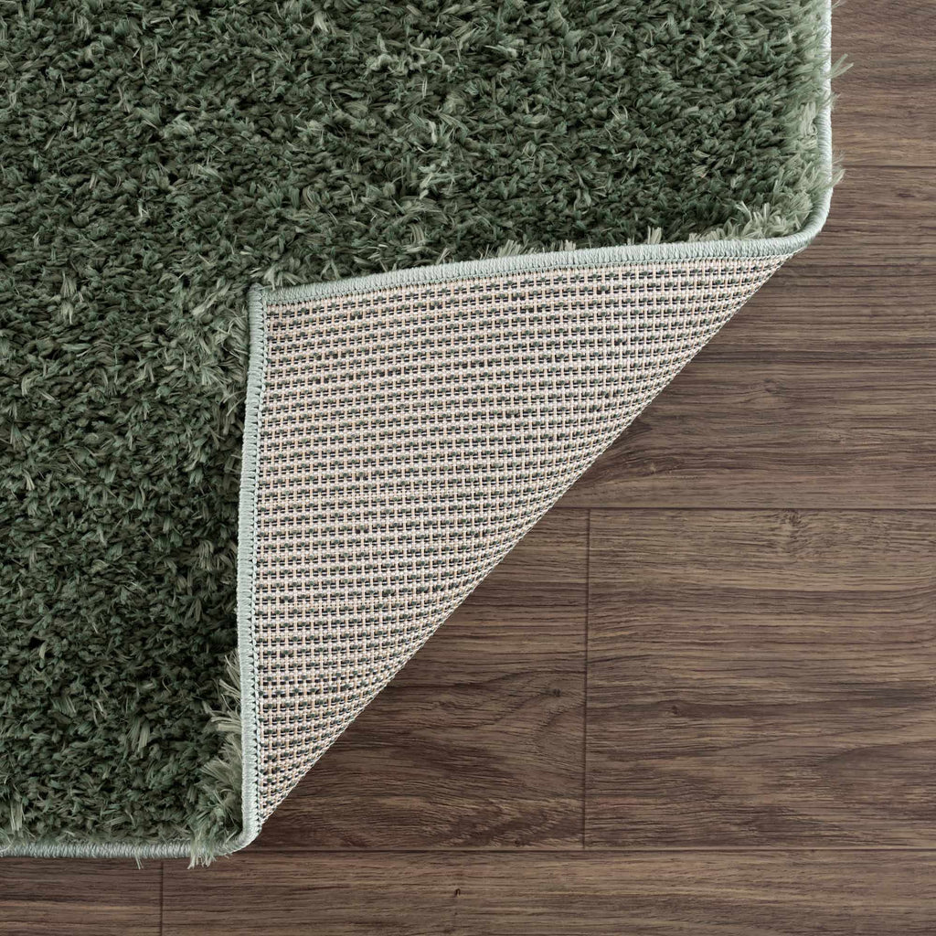 Hauteloom Faina HHAJFAINAA7 Green Machine Made Polyester Rug