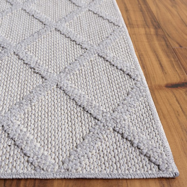 Safavieh Clearance Highland HGL950F Light Grey Rug