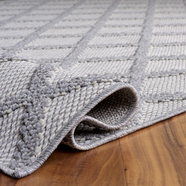 Safavieh Clearance Highland HGL950F Light Grey Rug
