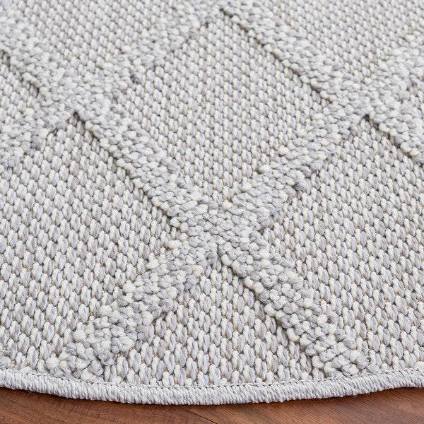 Safavieh Clearance Highland HGL950F Light Grey Rug