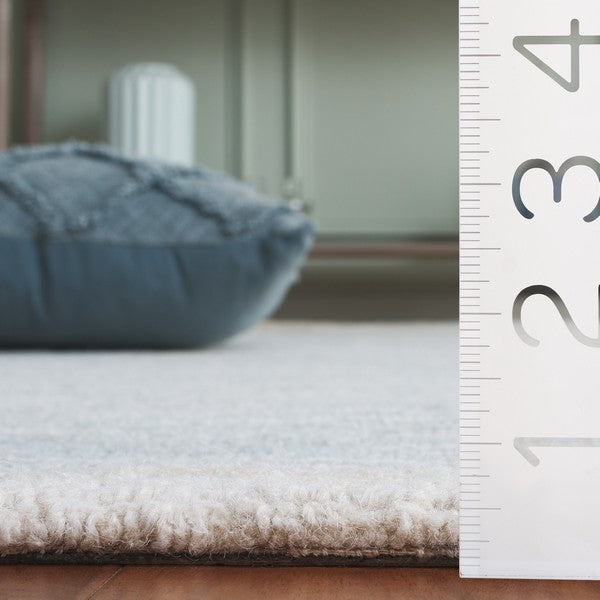 safavieh clearance harvest hvt304l light blue rug