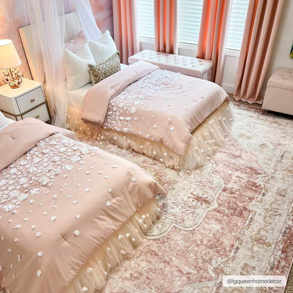 Hauteloom Kandos KANDO Cream Machine Made Polypropylene Rug