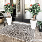 Hauteloom Kingscliff KNGRA Black Machine Made Polypropylene Rug