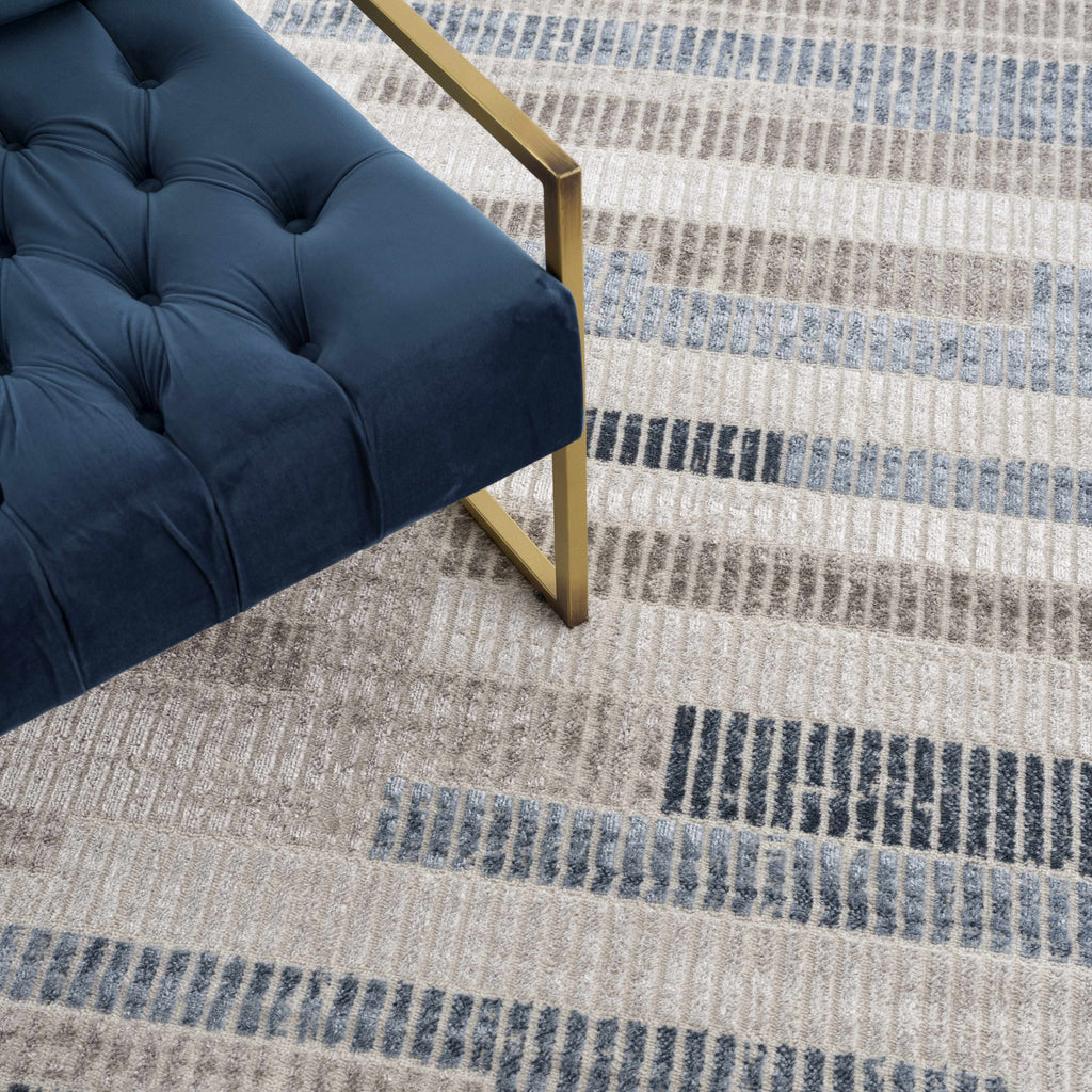 Hauteloom Limited Edition HLEBBRISAA1 Gray Machine Made Polypropylene Rug