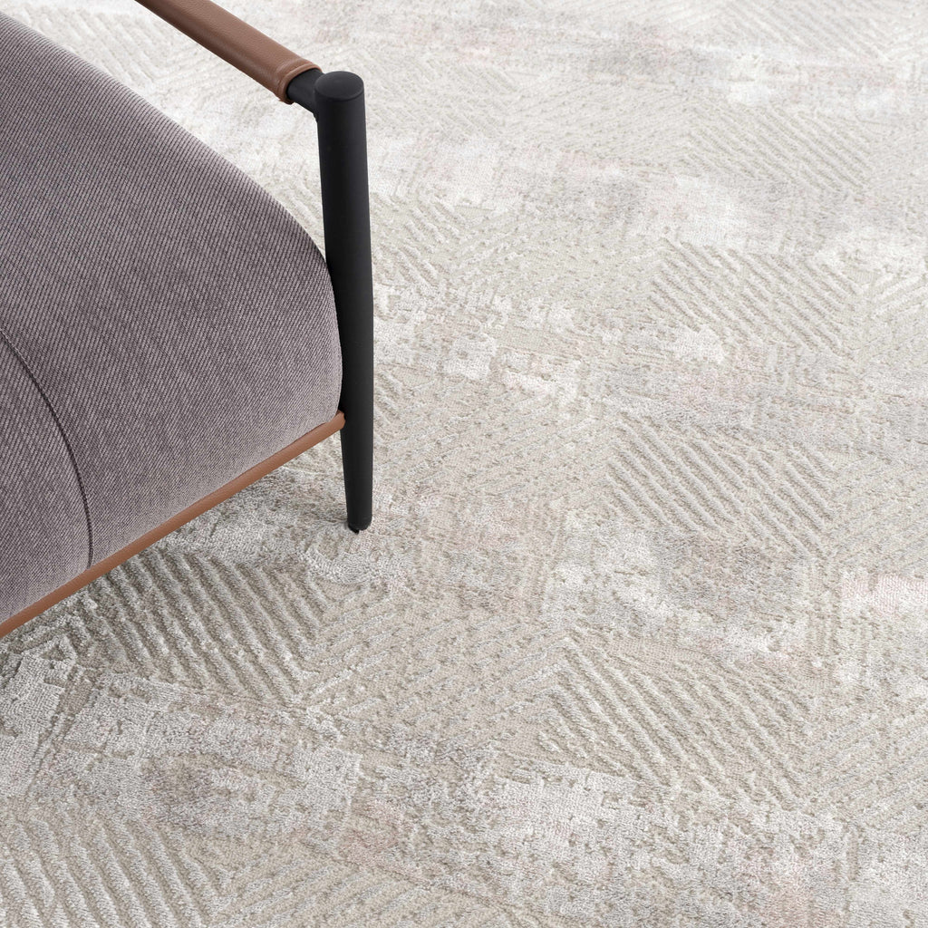 Hauteloom Limited Edition HLEBBUCKYA1 Cream Machine Made Polypropylene Rug