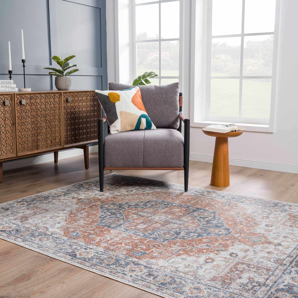 Hauteloom Akram HLLLAKRAMA2 Light Gray Machine Made Polyester Rug