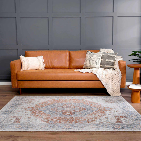 Hauteloom Akram HLLLAKRAMA2 Light Gray Machine Made Polyester Rug