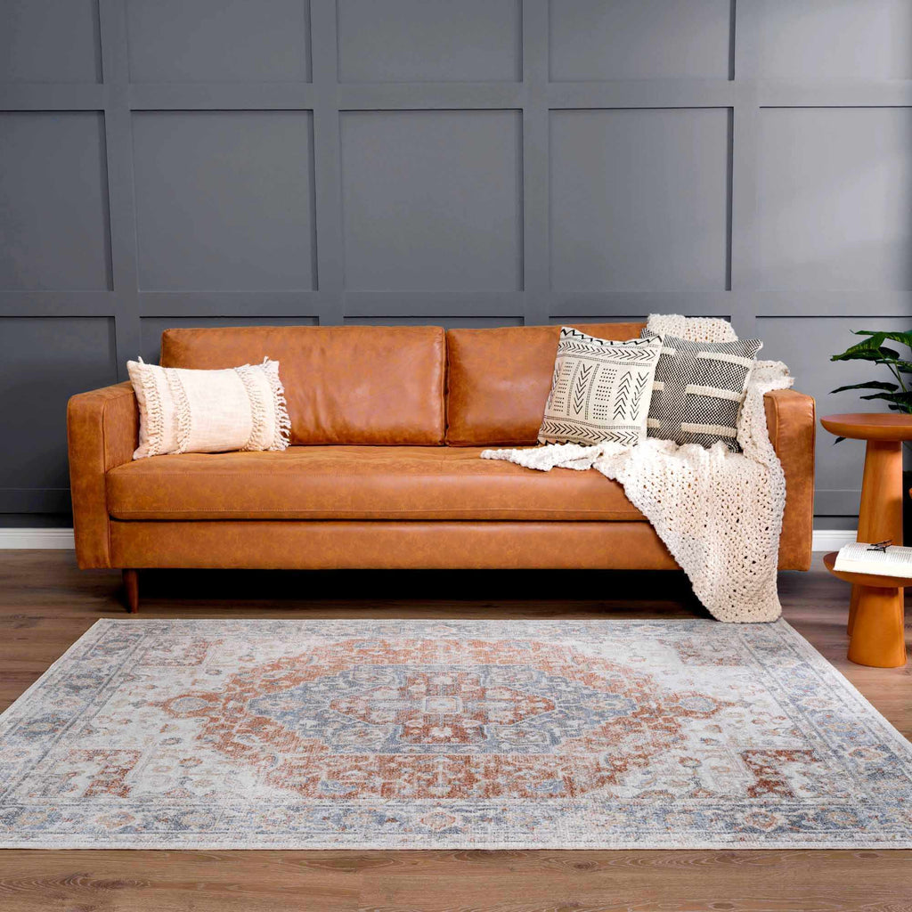 Hauteloom Akram HLLLAKRAMA2 Light Gray Machine Made Polyester Rug