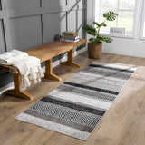 Hauteloom Middlestown MDDKA Black Machine Made Polyester Rug