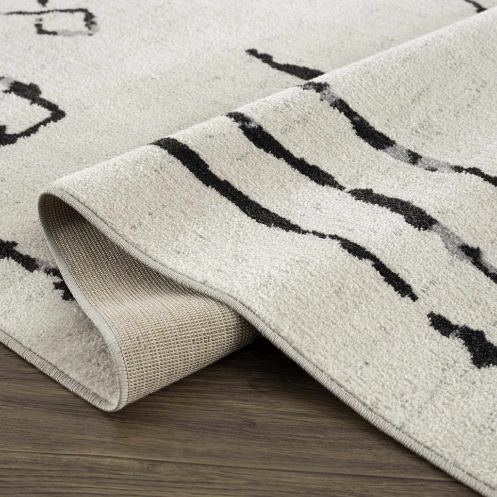 Hauteloom Maguyam MAGU Black Machine Made Polyester Rug