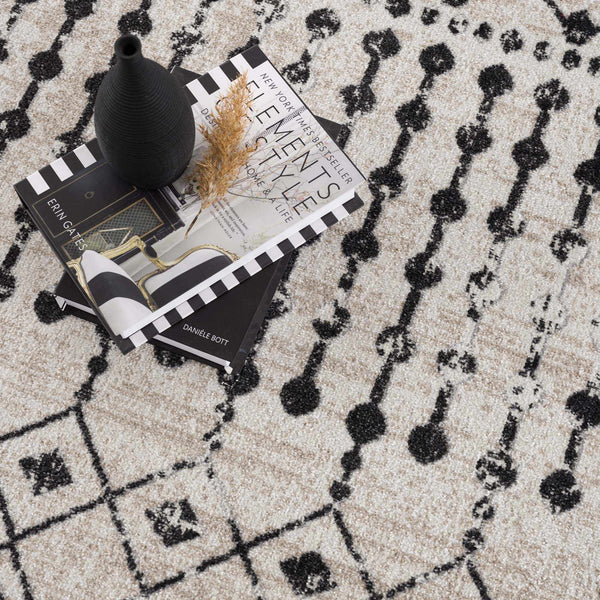 Hauteloom Joppatowne JOPP Black Machine Made Polyester Rug