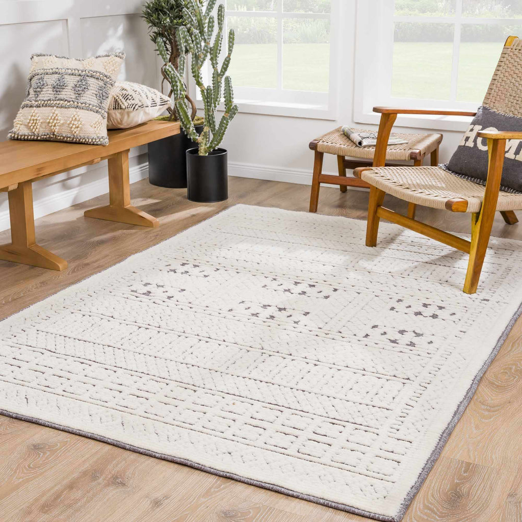 Hauteloom Bahar SLYBBAHARA2 Off White Machine Made Polypropylene Rug