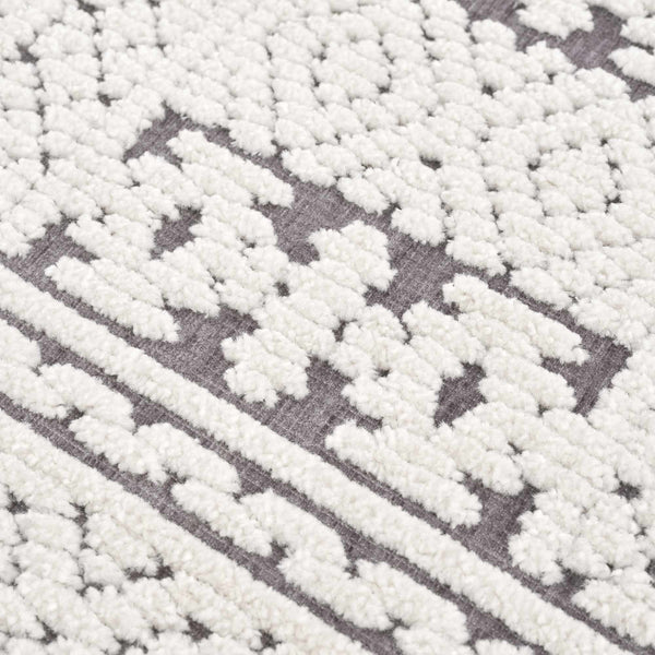 Hauteloom Bahar SLYBBAHARA2 Off White Machine Made Polypropylene Rug