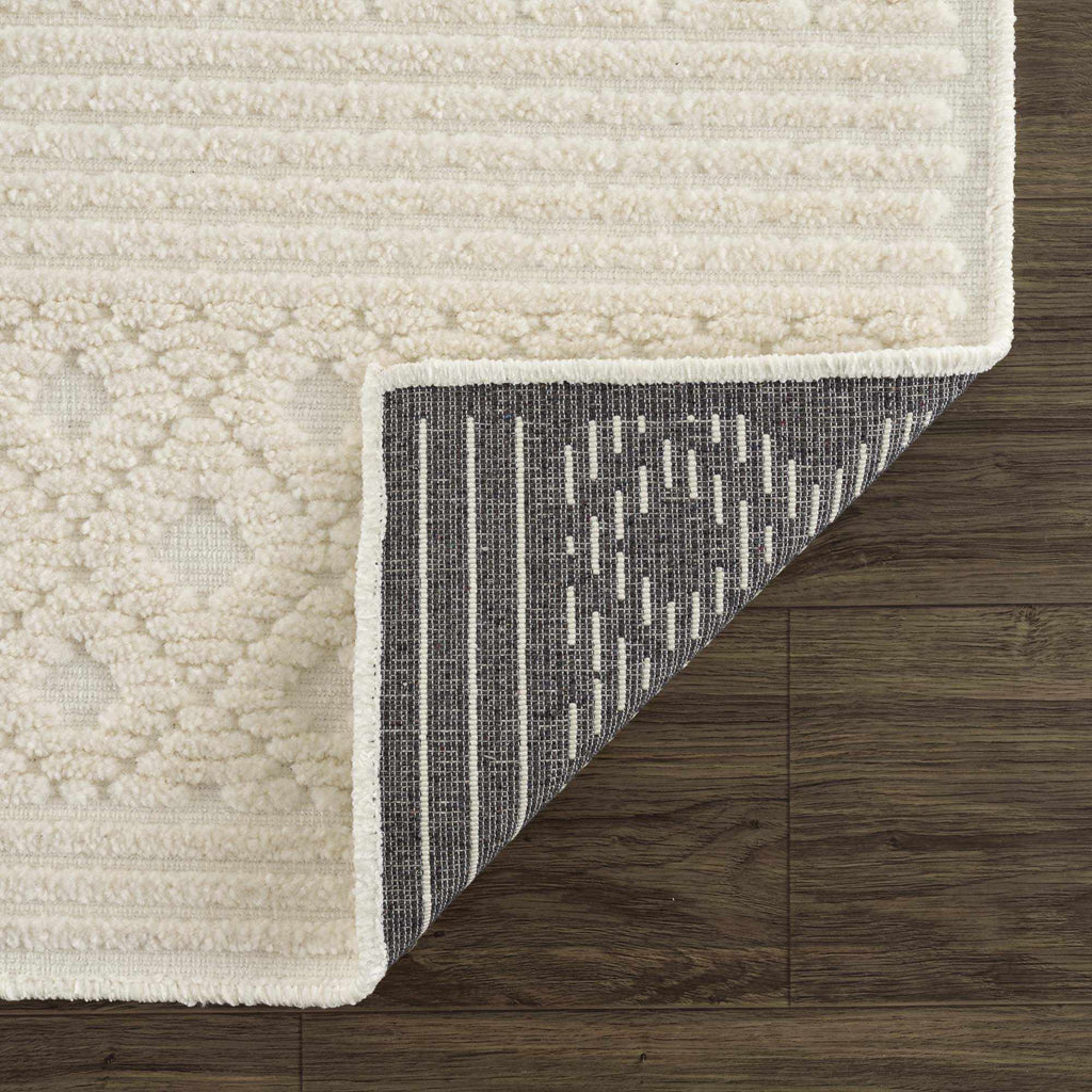 Hauteloom Drago SLYBDRAGOA1 White Machine Made Polypropylene Rug