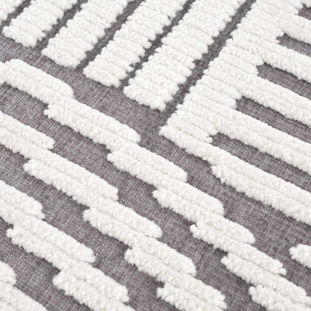 Hauteloom Deron SLYBDERONA3 Gray Machine Made Polypropylene Rug