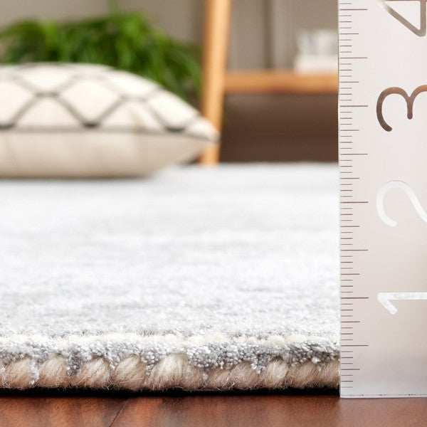 safavieh clearance mirage mir475g light grey rug