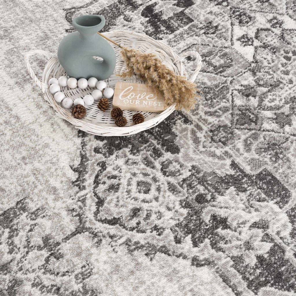 Hauteloom Elani SMNCELANIA1 Cream Machine Made Polypropylene Rug