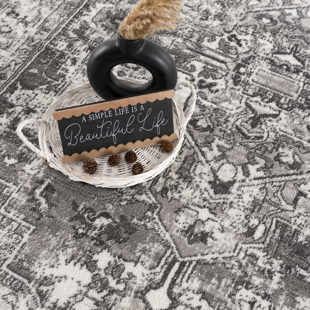 Hauteloom Eddie SMNCEDDIEA1 Medium Gray Machine Made Polypropylene Rug
