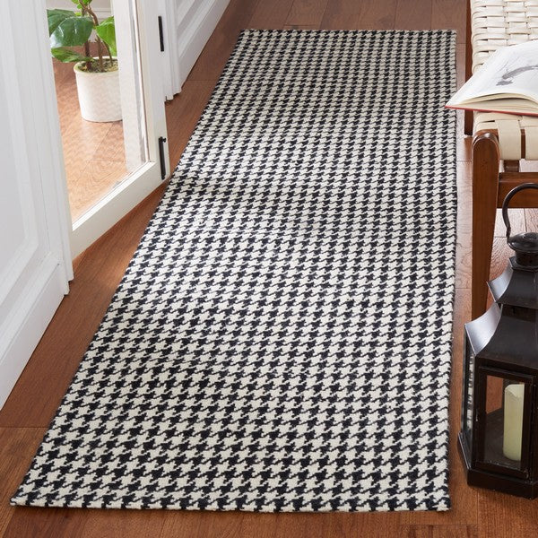 safavieh clearance marbella mrb319z black rug