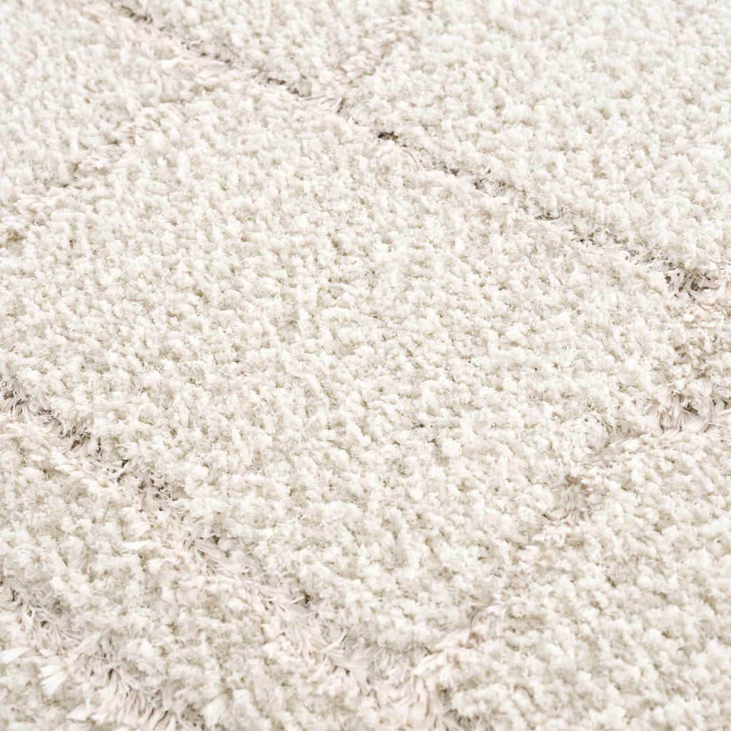 Hauteloom Andia HMSGANDIAA2 Cream Machine Made Polyester Rug