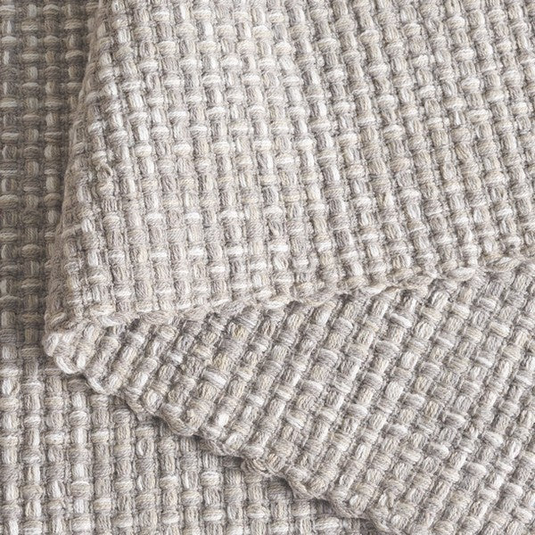 safavieh clearance montauk mtk476f light grey rug