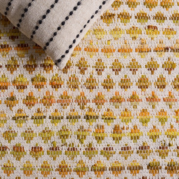 safavieh clearance montauk mtk538c yellow rug