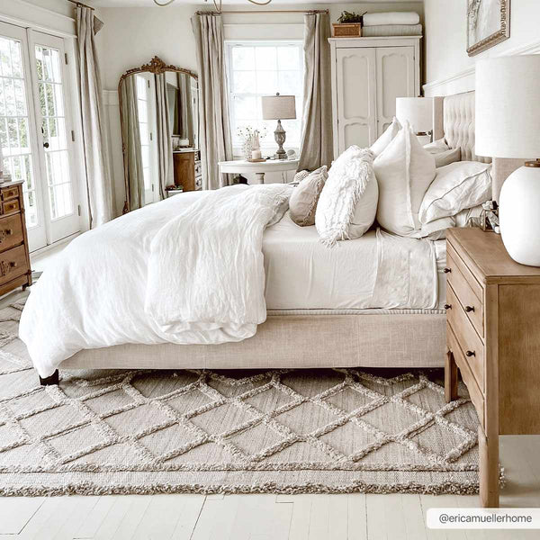 Hauteloom Malilinao MLLUH Cream Machine Made Polyester Rug